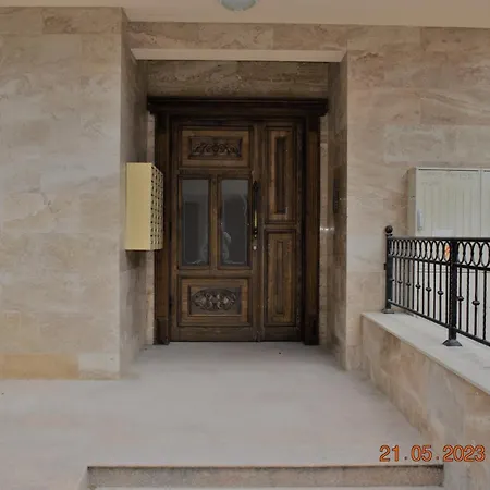 White Cat Apartment Varna